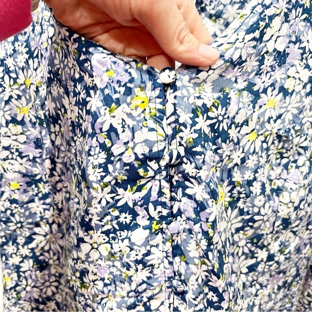Lane Bryant Top Women's 24 Ditsy Floral Blue & White Button‎ Puff Sleeve NWT - Picture 5 of 10